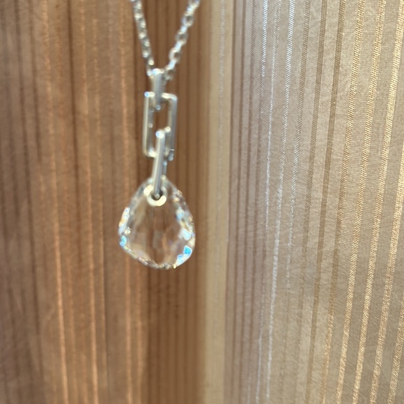 Swarovski Crystal Necklace, sparkling beauty. - Picture 3 of 8